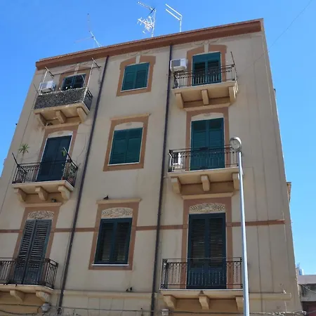 Appartement Lili House Palerme