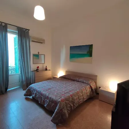 Lili House Apartmán *